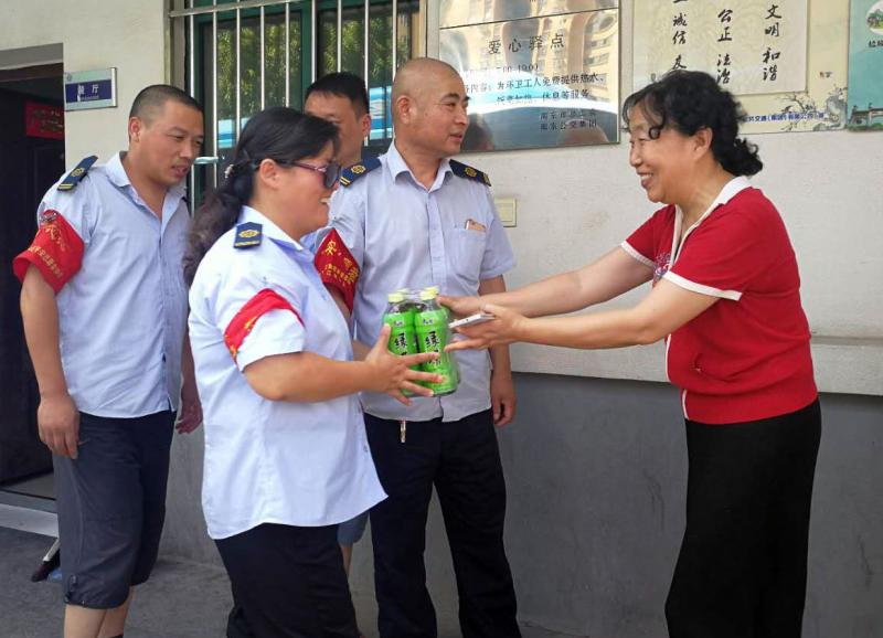 1532480985488351.jpg 457530016780616829.jpg