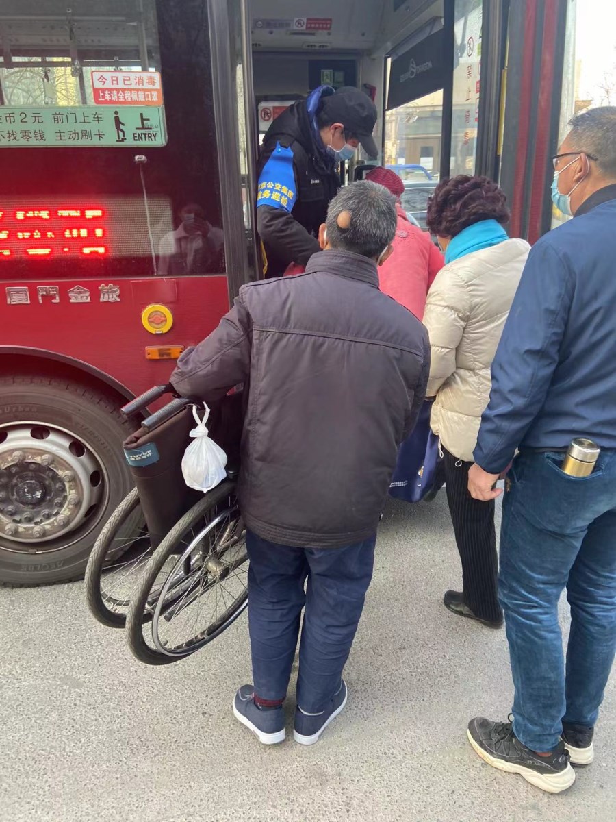 bd1f1ce05cb90c697e3cc3affced571.jpg bd1f1ce05cb90c697e3cc3affced571.jpg