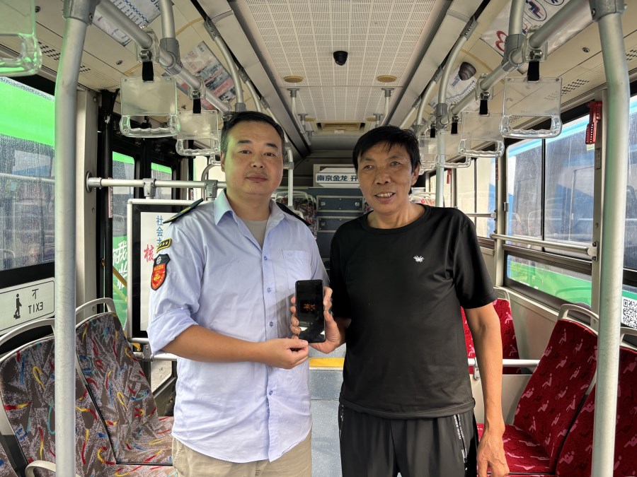 5fb95d947063ff9a5b71b1a5edb9cf89.JPG 5fb95d947063ff9a5b71b1a5edb9cf89.JPG